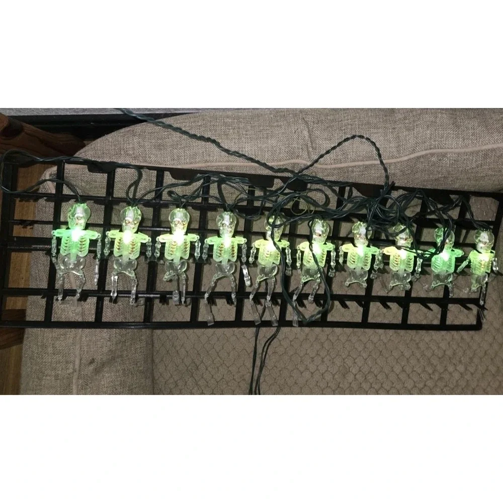 Vintage 1994 Halloween Flickering Skeleton Lights (10) WORKING